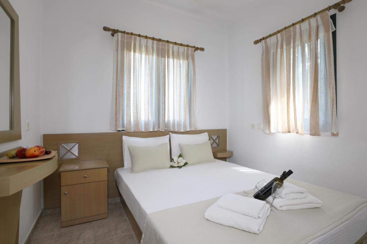 Maistrali Apartments Ormos Panagias Esterno foto